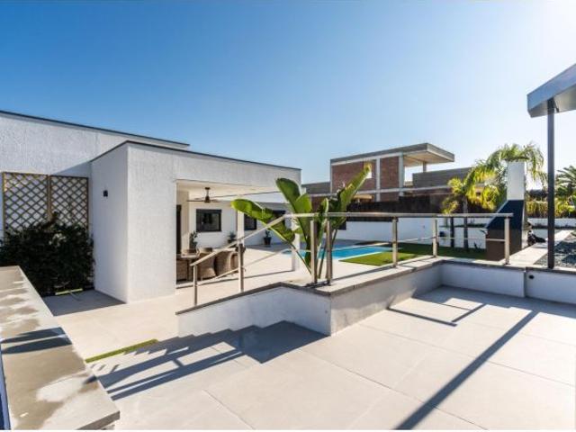 Exclusiva vivienda unifamiliar de diseño en Sant Quirze del Vallès