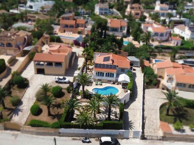 Exclusiva villa con vistas al mar en Moraira