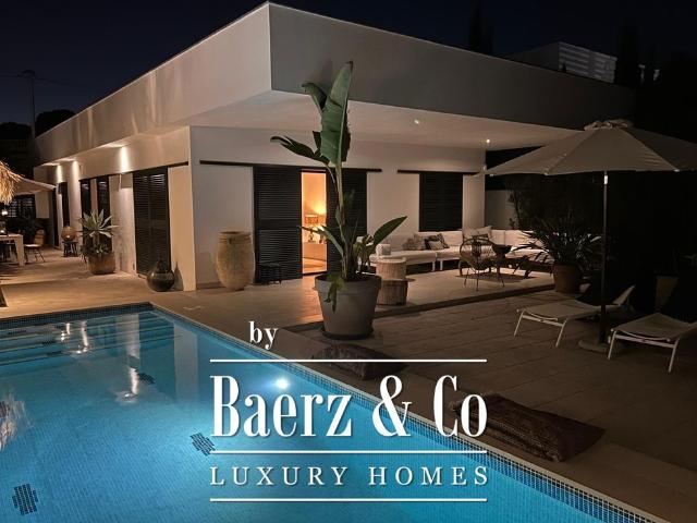 Exclusiva Villa / Chalet de 140 m2 en venta en L'Albir, España