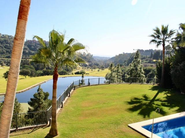 Exclusiva Villa / Chalet de 1600 m2 en venta en Benahavís, Andalucía