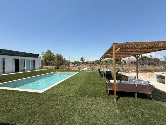 Exclusiva Villa / Chalet en alquiler Daimés, Comunidad Valenciana