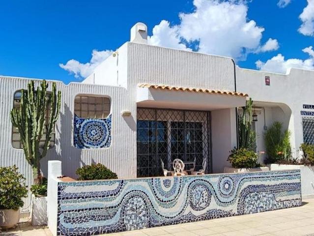 Exclusiva Villa / Chalet de 184 m2 en venta en La Manga, Murcia