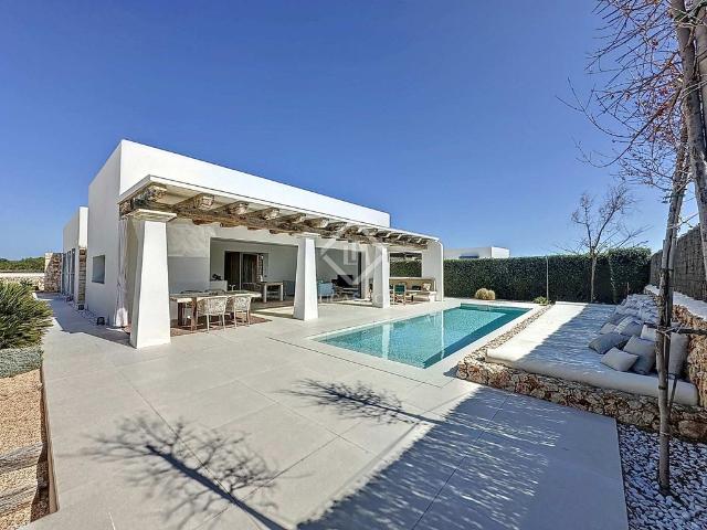 Exclusiva Villa / Chalet de 190 m2 en venta en Mercadal, Baleares