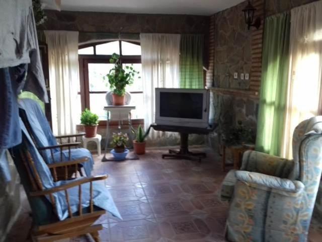 Exclusiva Villa / Chalet de 1000 m2 en venta en Casas del Castañar, Extremadura