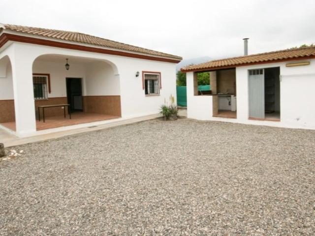 Exclusiva Villa / Chalet de 105 m2 en venta en Alhaurín el Grande, Andalucía
