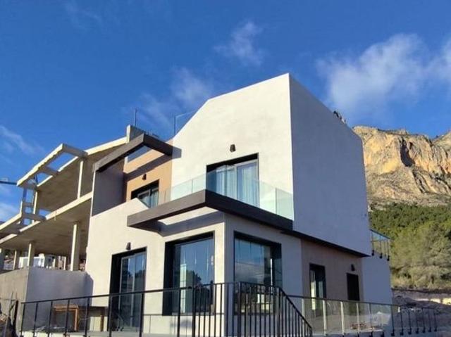 Exclusiva Villa / Chalet de 121 m2 en venta en Polop, Comunidad Valenciana