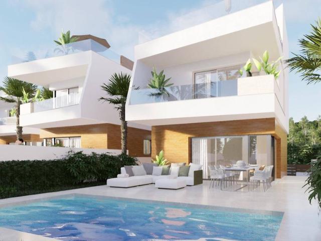 Exclusiva Villa / Chalet de 127 m2 en venta en Pilar de la Horadada, España