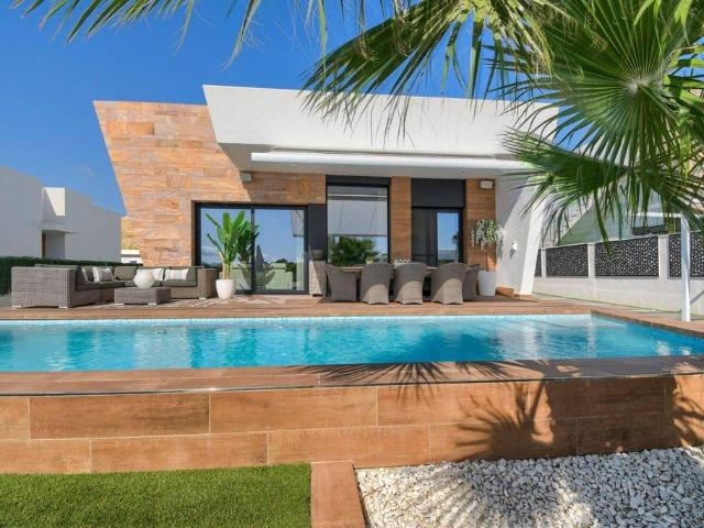 Exclusiva Villa / Chalet de 124 m2 en venta en Finestrat, España
