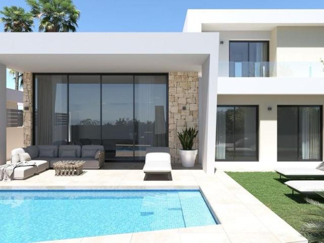 Exclusiva Villa / Chalet de 130 m2 en venta en Torrevieja, España