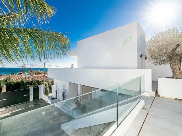 Exclusiva Villa / Chalet de 252 m2 en venta en Mijas, España