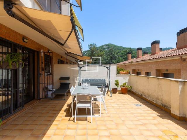 Exclusiva Villa / Chalet de 271 m2 en venta en Cabrils, España