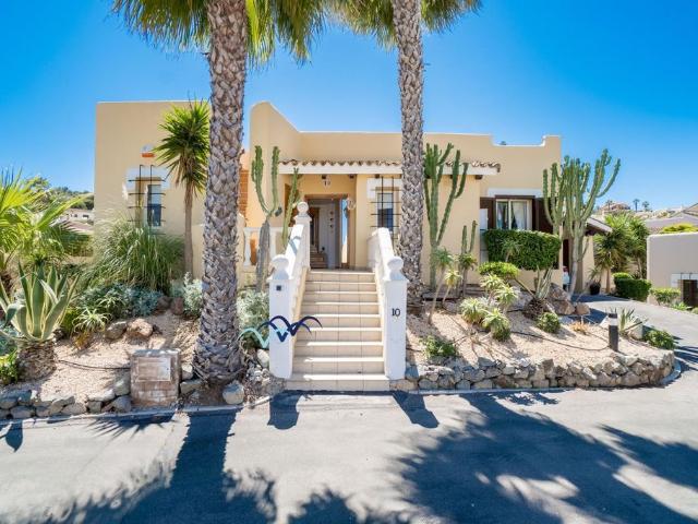 Exclusiva Villa / Chalet de 280 m2 en venta en La Manga, Murcia
