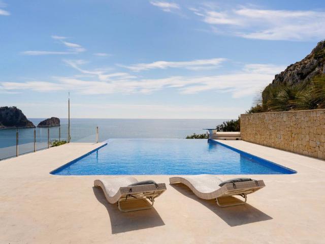 Exclusiva Villa / Chalet de 282 m2 en venta en Jávea, España