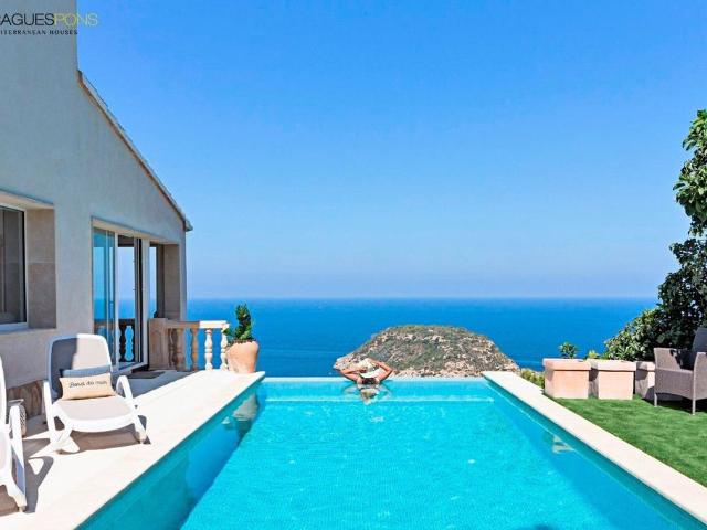 Exclusiva Villa / Chalet de 285 m2 en venta en Jávea, Comunidad Valenciana