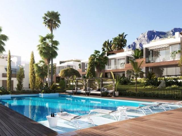 Exclusiva Villa / Chalet de 290 m2 en venta en Marbella, España