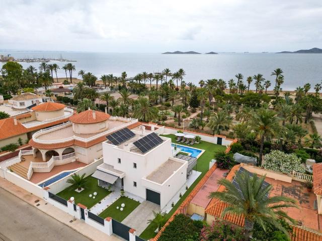 Exclusiva Villa / Chalet de 206 m2 en venta en Ctra. de los Nietos, 1, 30383 Los Nietos, Murcia, Provincia de Murcia, Región de Murcia