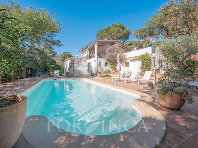 Exclusiva Villa / Chalet de 213 m2 en venta en Calonge, España