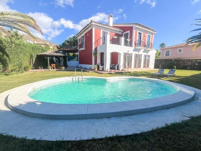 Exclusiva Villa / Chalet de 225 m2 en venta en Finestrat, Comunidad Valenciana