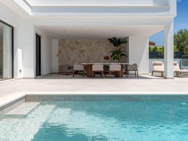 Exclusiva Villa / Chalet de 230 m2 en venta en Marratxí, España