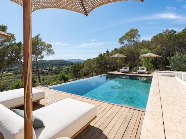 Villa / Chalet de lujo de 350 m2 en venta en Santa Gertrudis, España