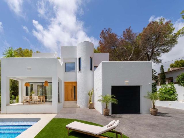 Exclusiva Villa / Chalet de 362 m2 en venta en Altea, España