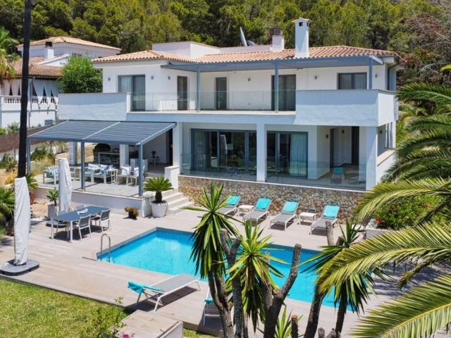 Exclusiva Villa / Chalet de 367 m2 en venta en Calvià, Baleares