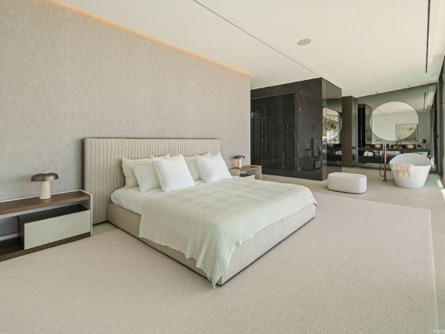 Exclusiva Villa / Chalet de 371 m2 en venta en Marbella, Andalucía