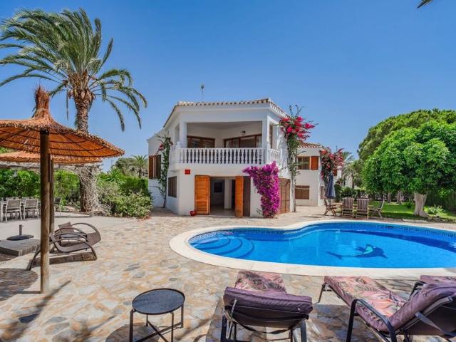 Exclusiva Villa / Chalet de 300 m2 en venta en Cabo Roig, Comunidad Valenciana
