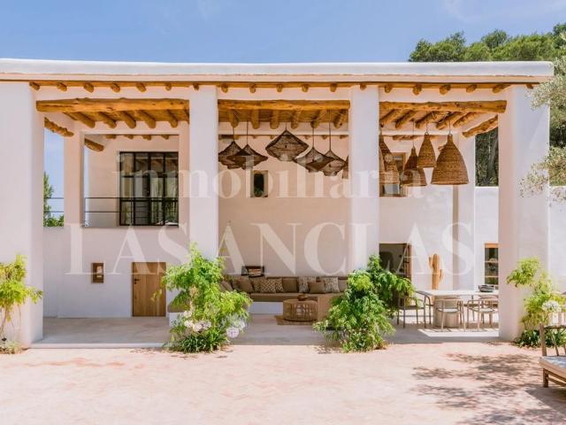 Exclusiva Villa / Chalet de 301 m2 en venta en San Jose de la Atalaya, España