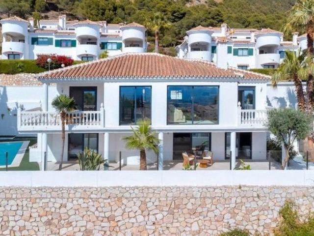 Exclusiva Villa / Chalet de 314 m2 en venta en Mijas, Andalucía
