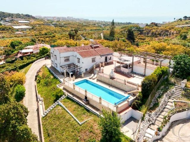 Exclusiva Villa / Chalet de 315 m2 en venta en Nerja, Andalucía