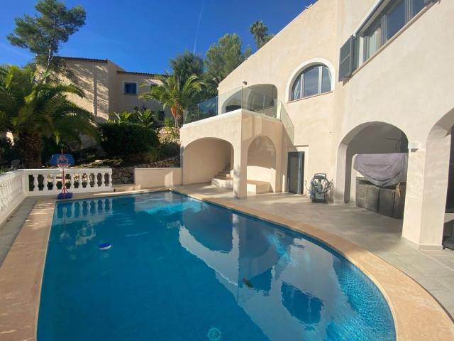 Exclusiva Villa / Chalet de 316 m2 en venta en Calvià, Baleares