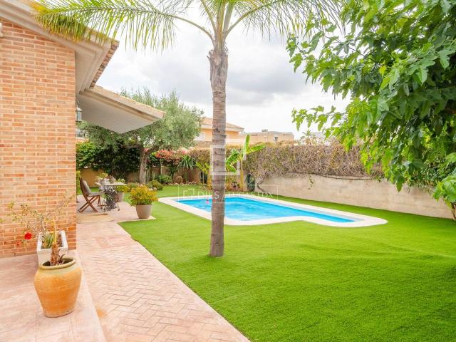 Exclusiva Villa / Chalet de 332 m2 en venta en Bétera, España