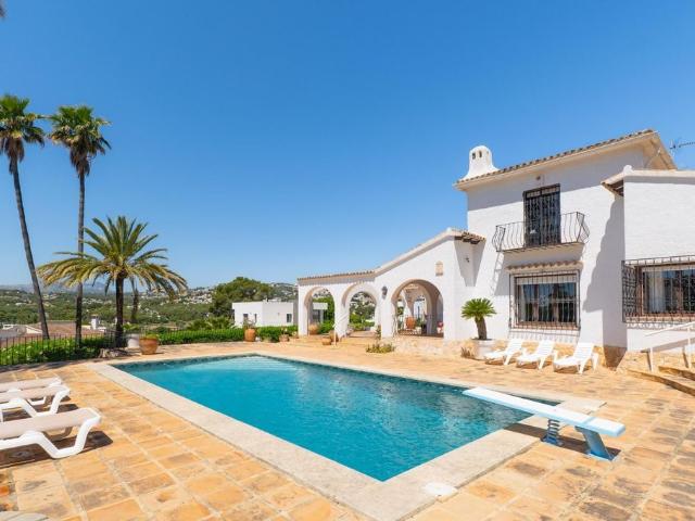 Exclusiva Villa / Chalet de 335 m2 en venta en Moraira, España