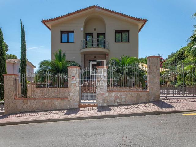 Exclusiva Villa / Chalet de 481 m2 en venta en Sant Antoni de Calonge, España