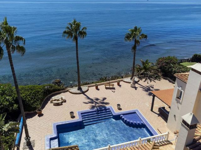 Exclusiva Villa / Chalet de 486 m2 en venta en Marbesa, Marbella, Andalucía