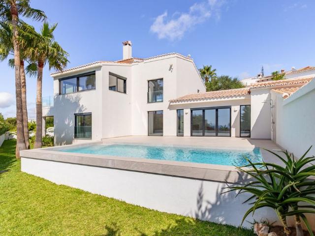 Exclusiva Villa / Chalet de 412 m2 en venta en Moraira, España