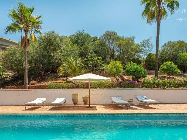 Exclusiva Villa / Chalet de 417 m2 en alquiler en Marbella, Andalucía
