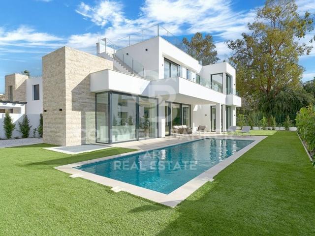 Villa / Chalet en venta Estepona, España