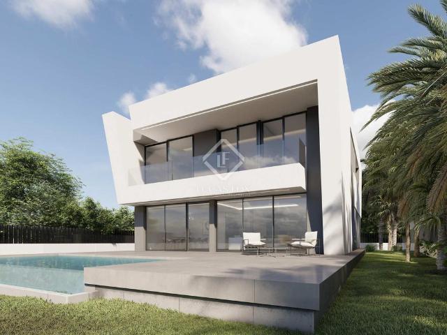 Exclusiva Villa / Chalet de 540 m2 en venta en Cullera, Comunidad Valenciana