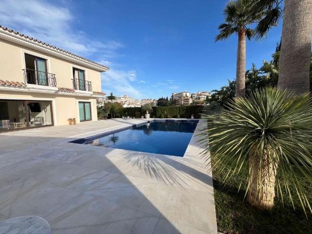 Exclusiva Villa / Chalet de 542 m2 en venta en Mijas, Andalucía