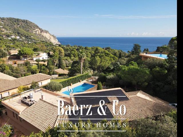 Exclusiva Villa / Chalet de 560 m2 en venta en Begur, Cataluña