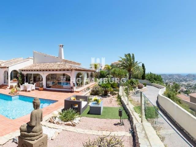 Exclusiva Villa / Chalet de 500 m2 en venta en Teulada, España