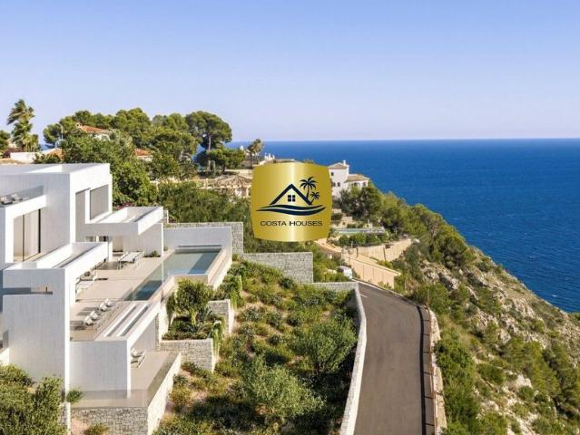 Exclusiva Villa / Chalet de 676 m2 en venta en Jávea, España