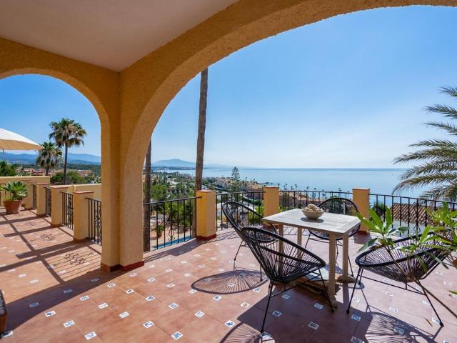 Exclusiva Villa / Chalet de 608 m2 en venta en Estepona, Andalucía
