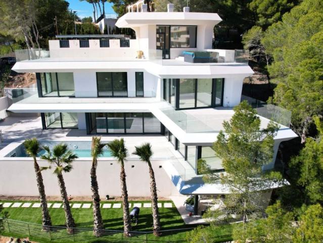 Exclusiva Villa / Chalet de 609 m2 en venta en Altea, España