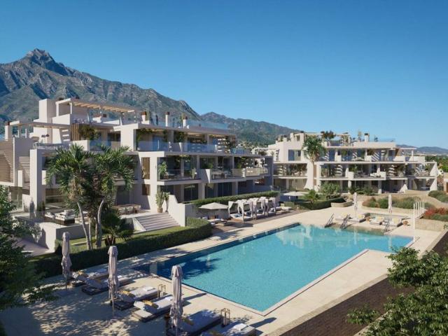 Exclusiva Villa / Chalet de 757 m2 en venta en Marbella, España