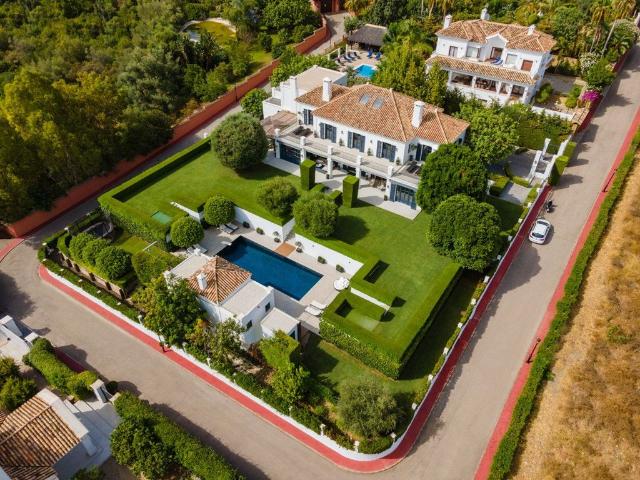 Exclusiva Villa / Chalet de 931 m2 en venta en The Golden Mile, Marbella, Andalucía