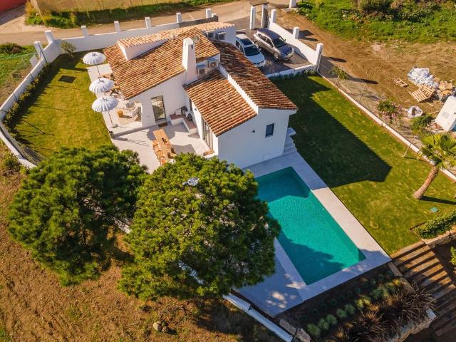Exclusiva Villa / Chalet en alquiler Estepona, España