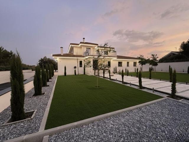 Exclusiva Villa / Chalet en venta Madrid, Comunidad de Madrid
